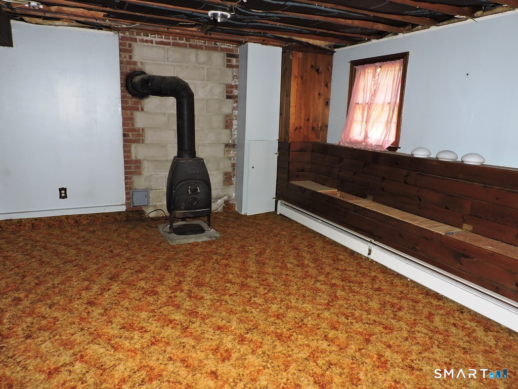 269 Griffin Road South Windsor, CT 06074 - Photo 23 of 36 a room with closet