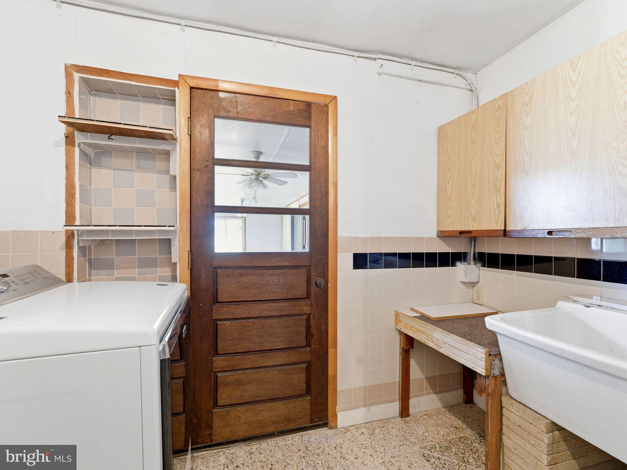 77 Gaping Rock Road Levittown, PA 19057 - Photo 13 of 39