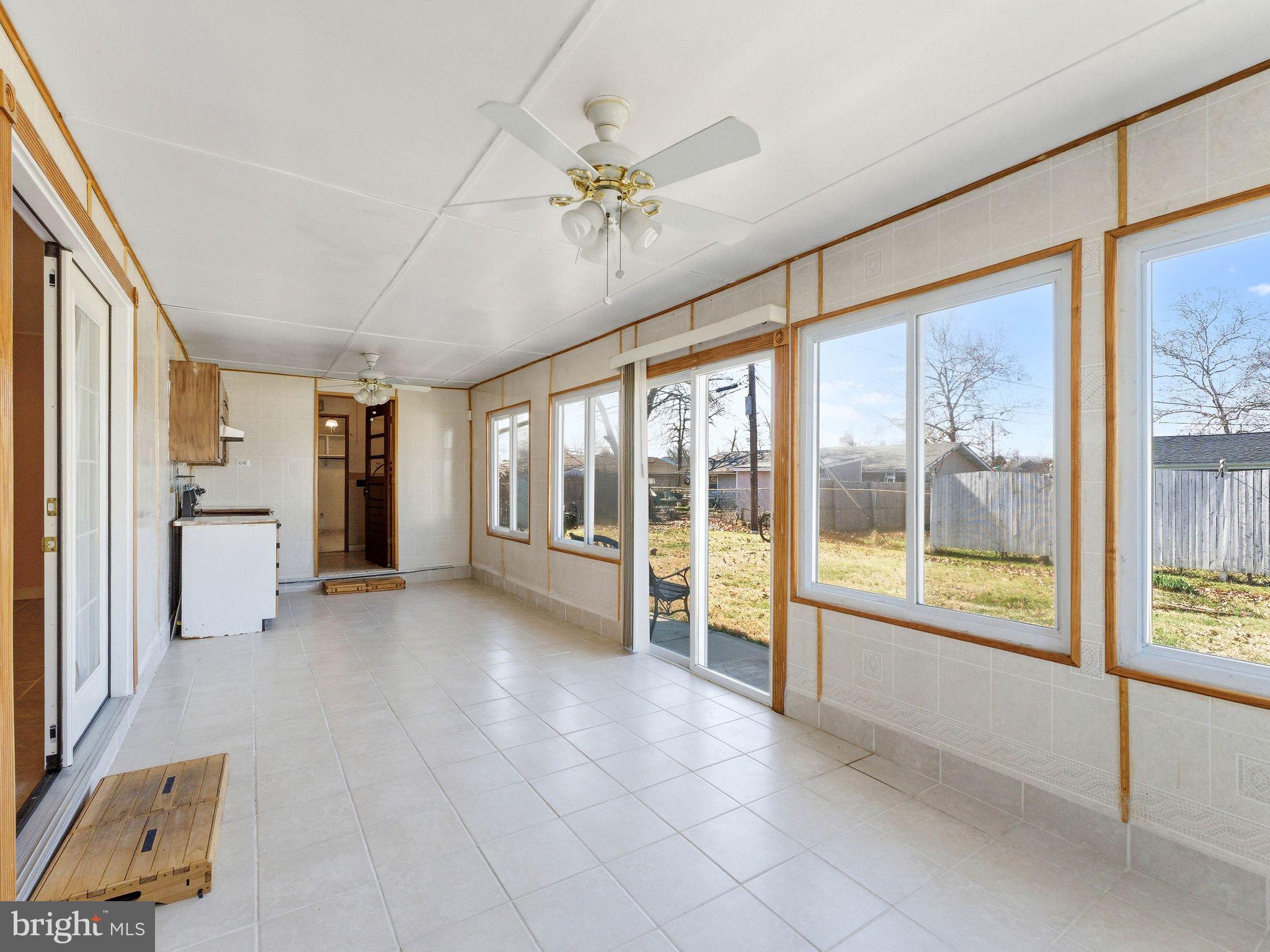 77 Gaping Rock Road Levittown, PA 19057 - Photo 15 of 39