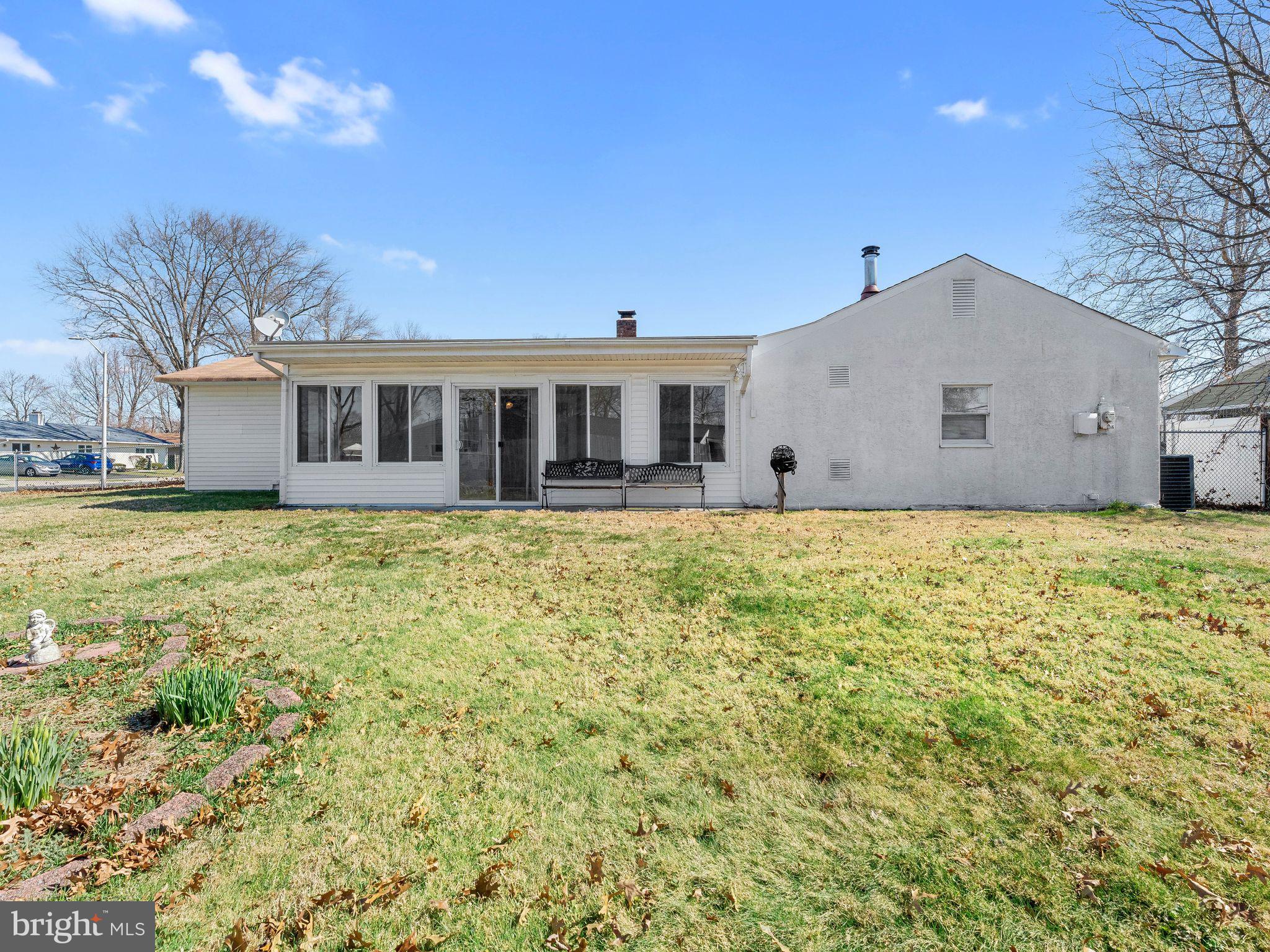 77 Gaping Rock Road Levittown, PA 19057 - Photo 31 of 39