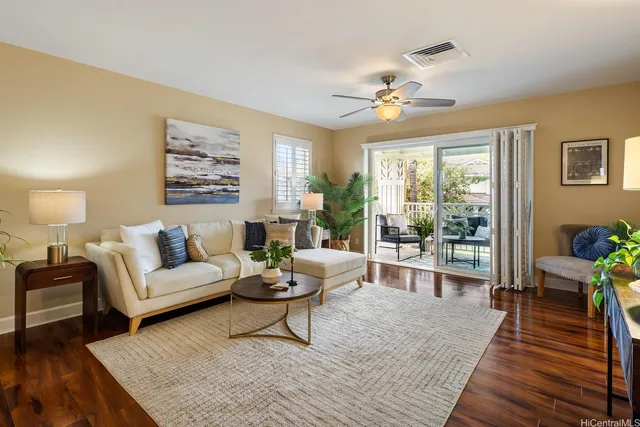 $1,155,000 | 92-1051 Koio Drive, Unit M82, Kapolei, HI 96707