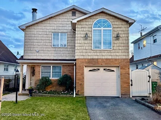 $988,888 | 764 Katan Avenue | Eltingville