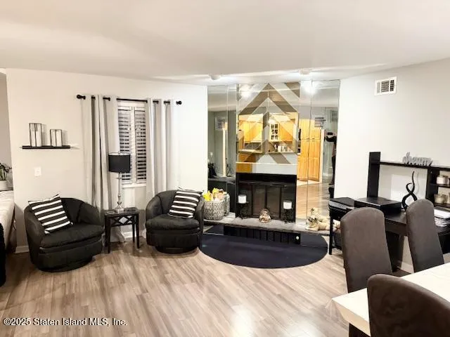 $988,888 | 764 Katan Avenue | Eltingville