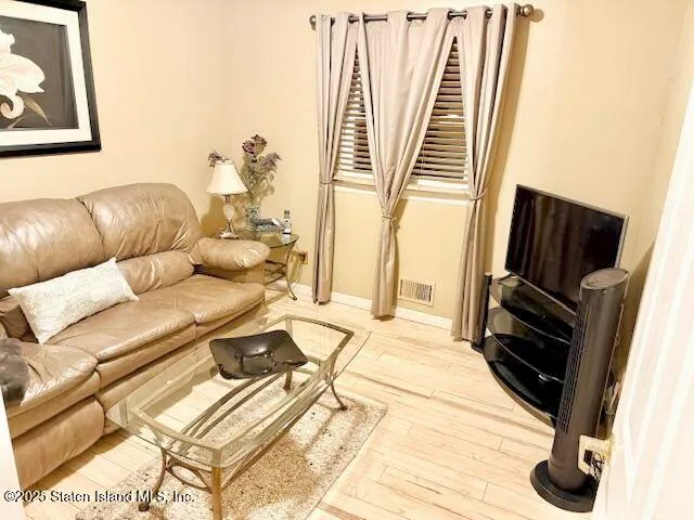 $988,888 | 764 Katan Avenue | Eltingville