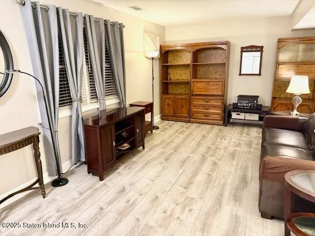 $988,888 | 764 Katan Avenue | Eltingville