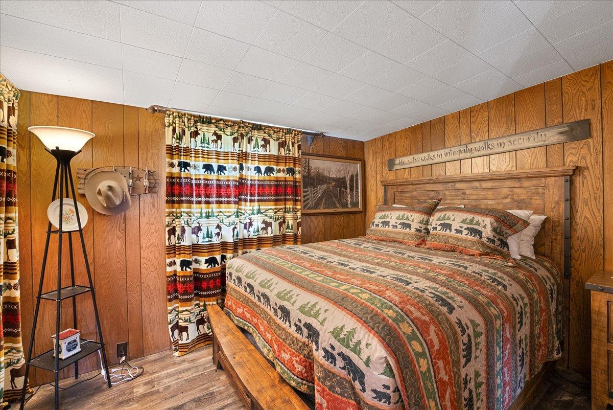708 Center Road Susanville, CA 96130 - Photo 17 of 69 Gallery Image 17