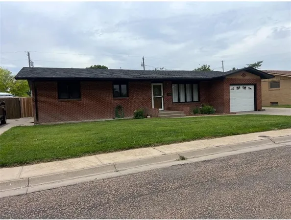$190,000 | 1003 Kingsley Street, Scott City, KS 67871