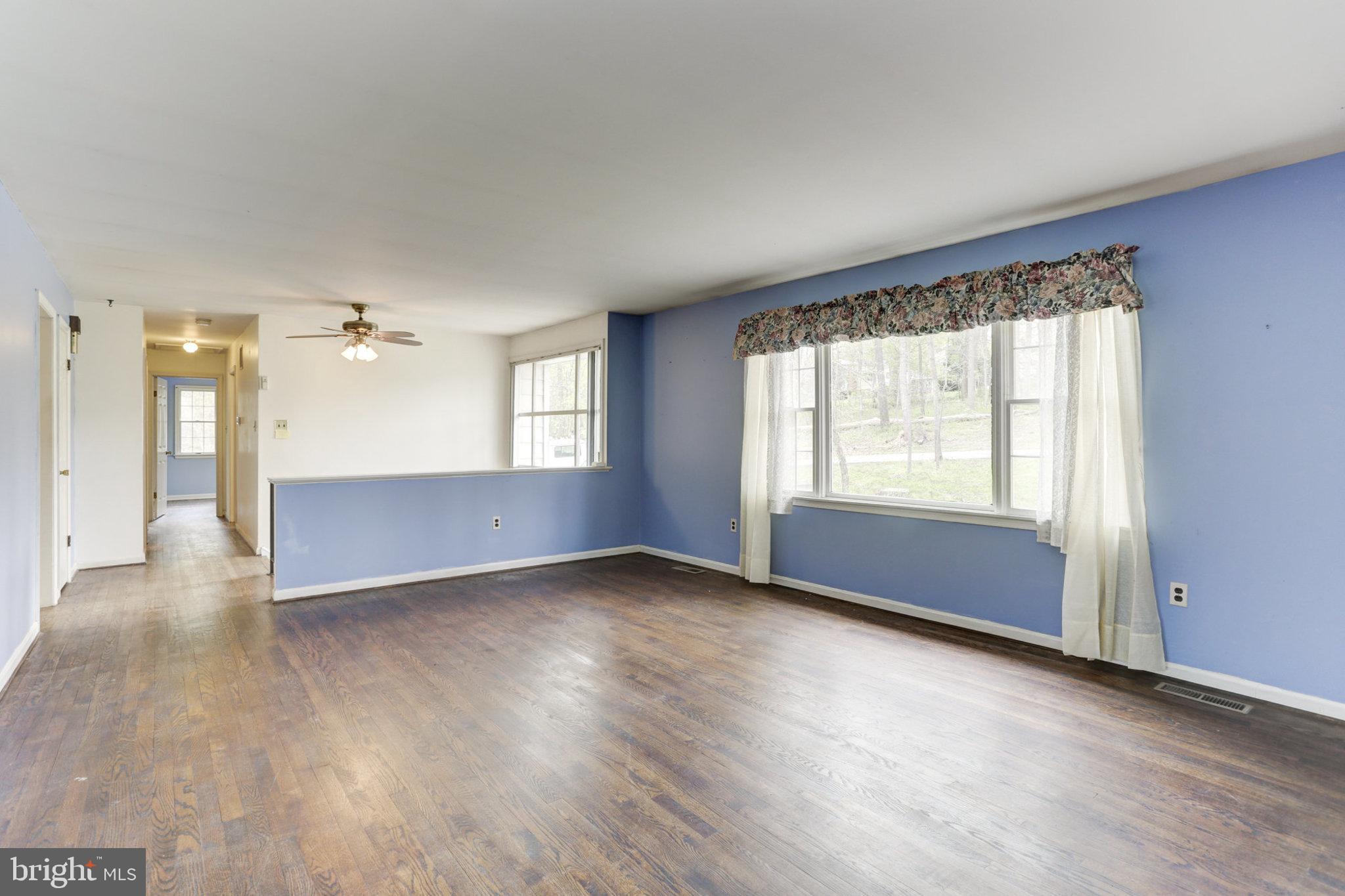 836 Hoods Mill Road Cooksville, MD 21723 - Photo 3 of 29 Spacious Living Room w/picturesque window