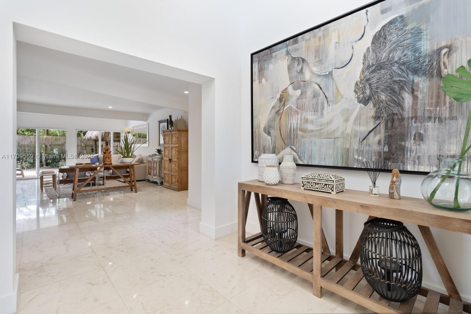 140 West Mashta Drive Key Biscayne, FL 33149 - Photo 3 of 35 a view of utility room