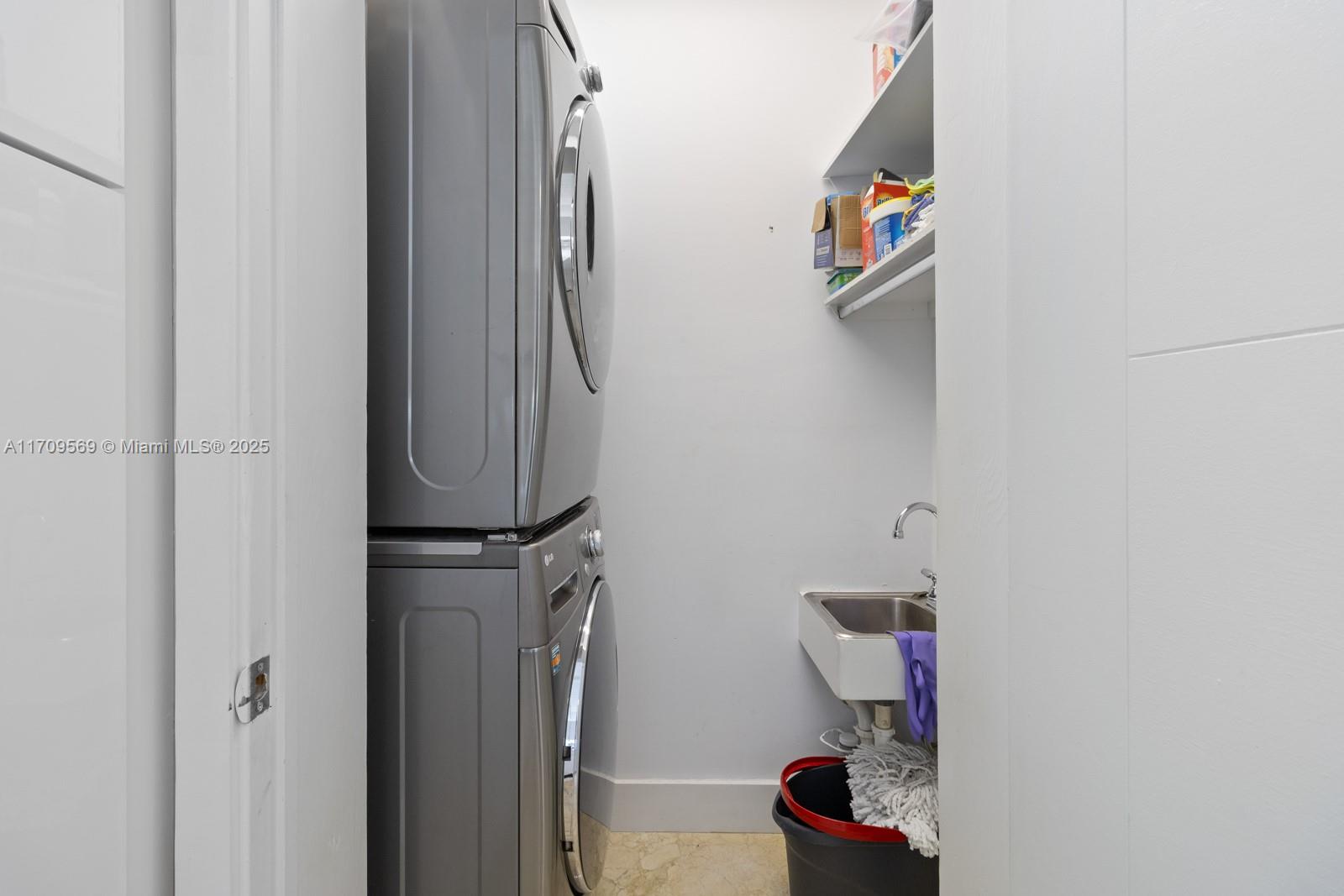 140 West Mashta Drive Key Biscayne, FL 33149 - Photo 35 of 35 a close view of water heater room