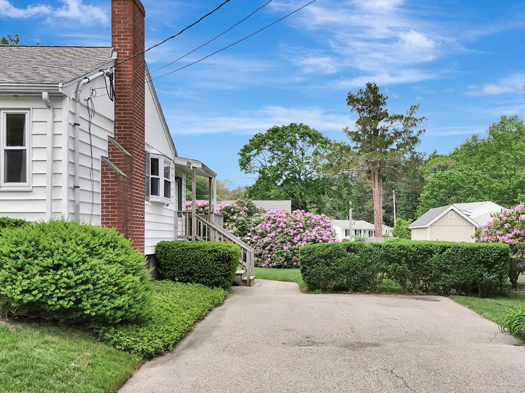 291 Levin Road Rockland, MA 02370 - Photo 13 of 39 Gallery Image 13
