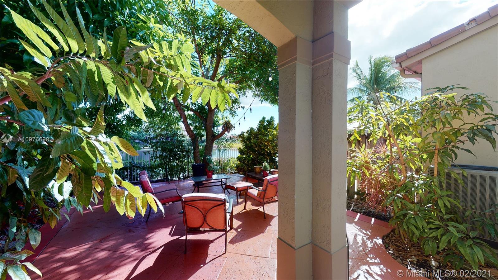 6351 Southwest 164th Path Miami, FL 33193 - Photo 11 of 23 Gallery Image 11