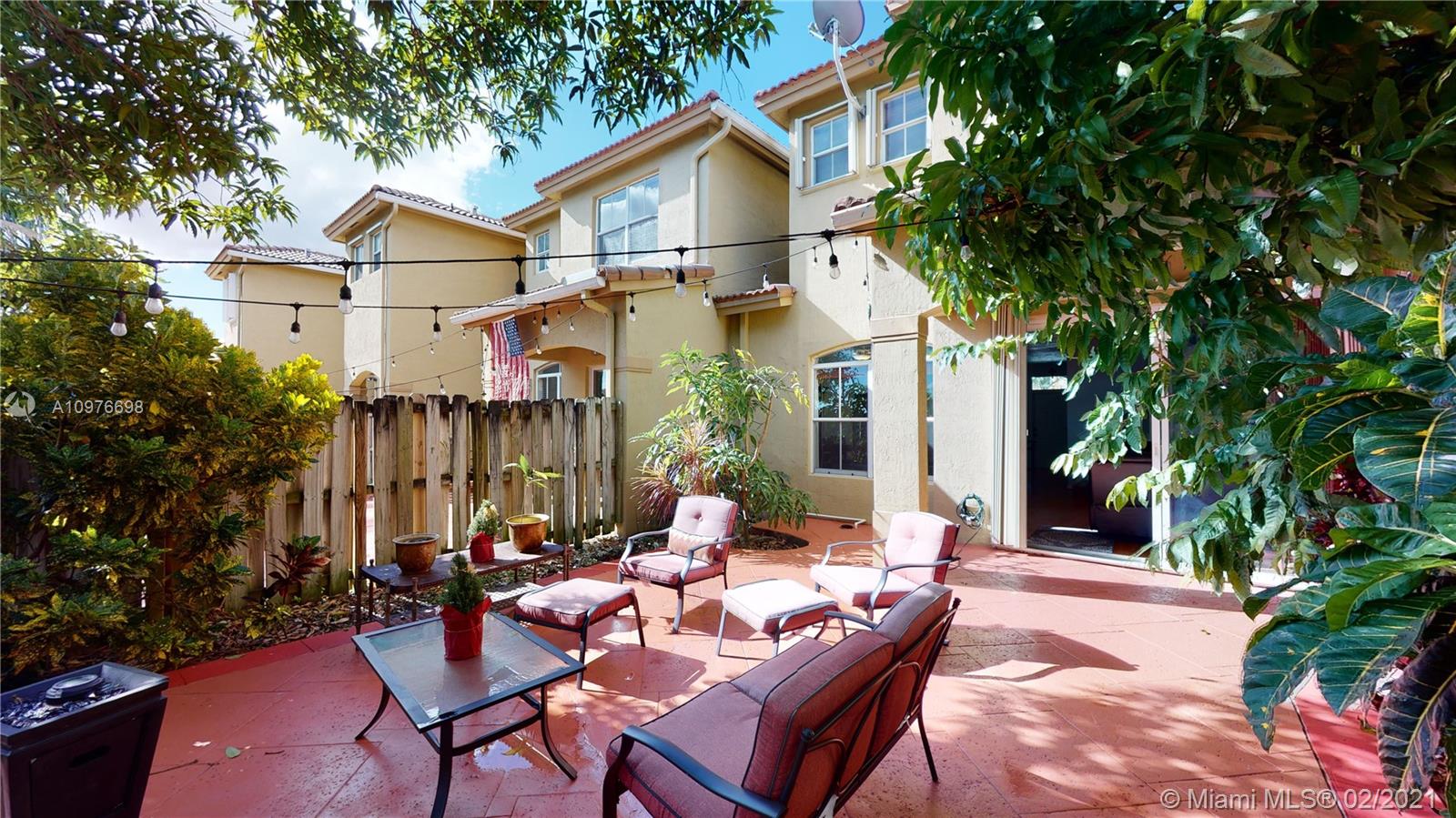 6351 Southwest 164th Path Miami, FL 33193 - Photo 12 of 23 Gallery Image 12