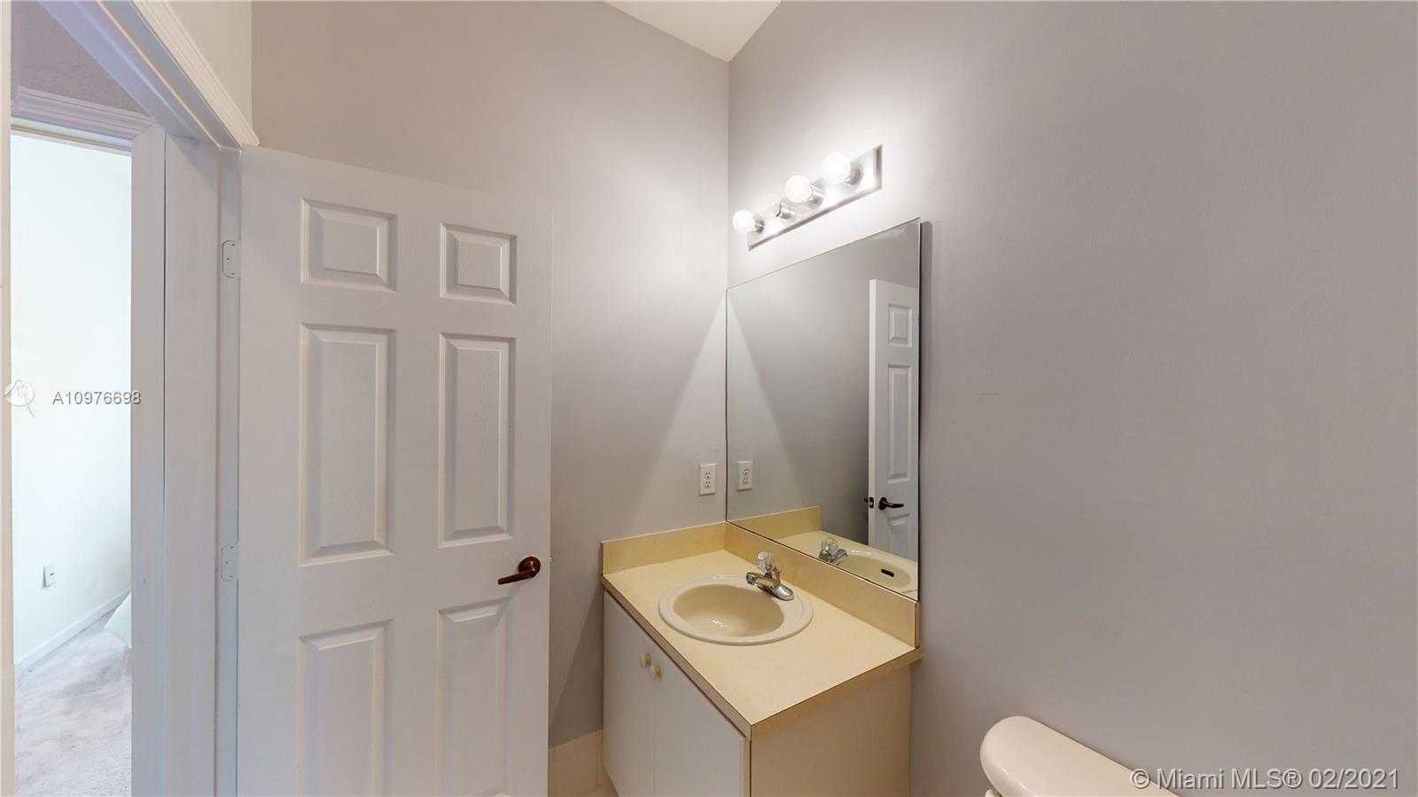 6351 Southwest 164th Path Miami, FL 33193 - Photo 15 of 23 Gallery Image 15