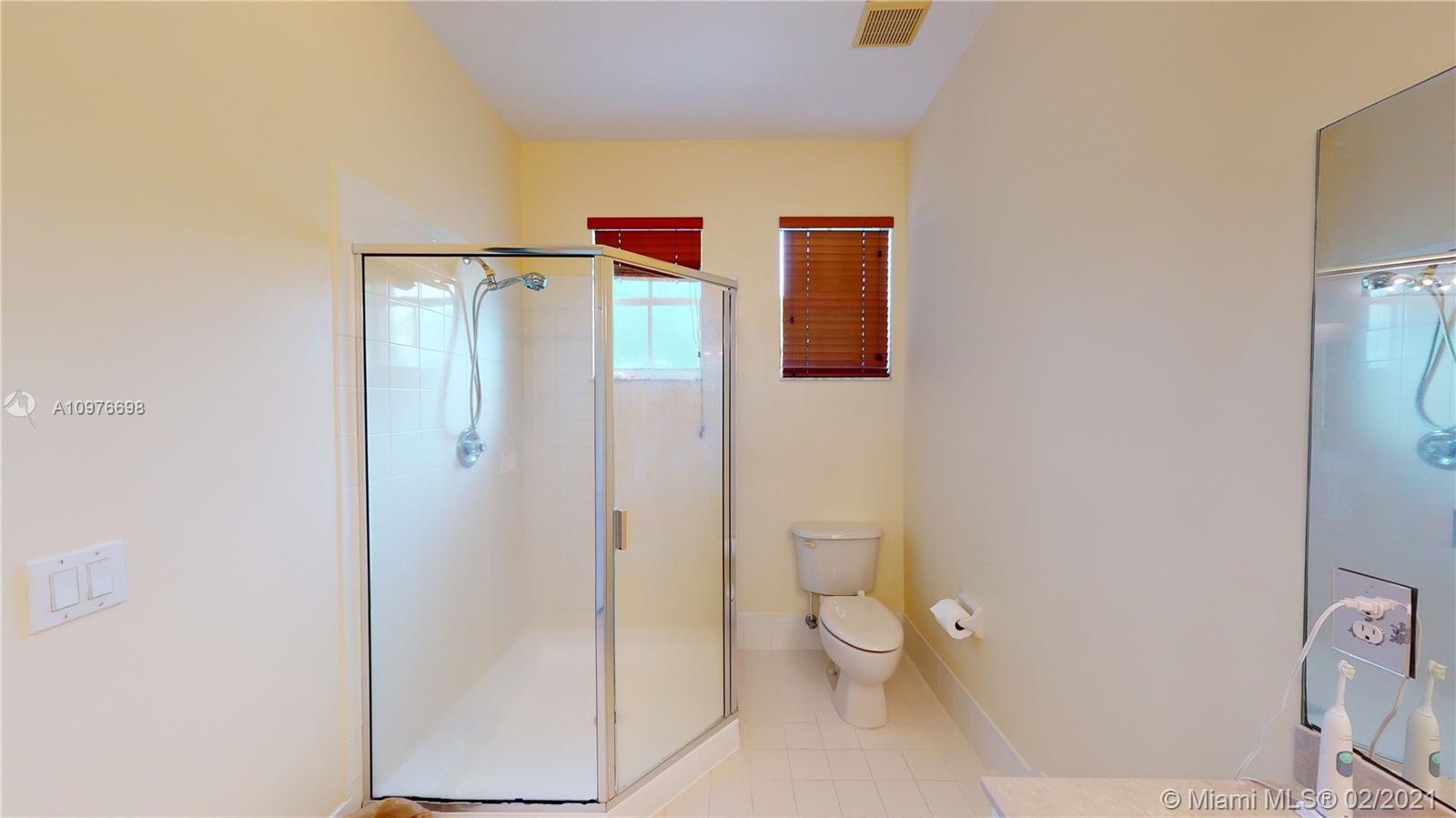 6351 Southwest 164th Path Miami, FL 33193 - Photo 20 of 23 Gallery Image 20