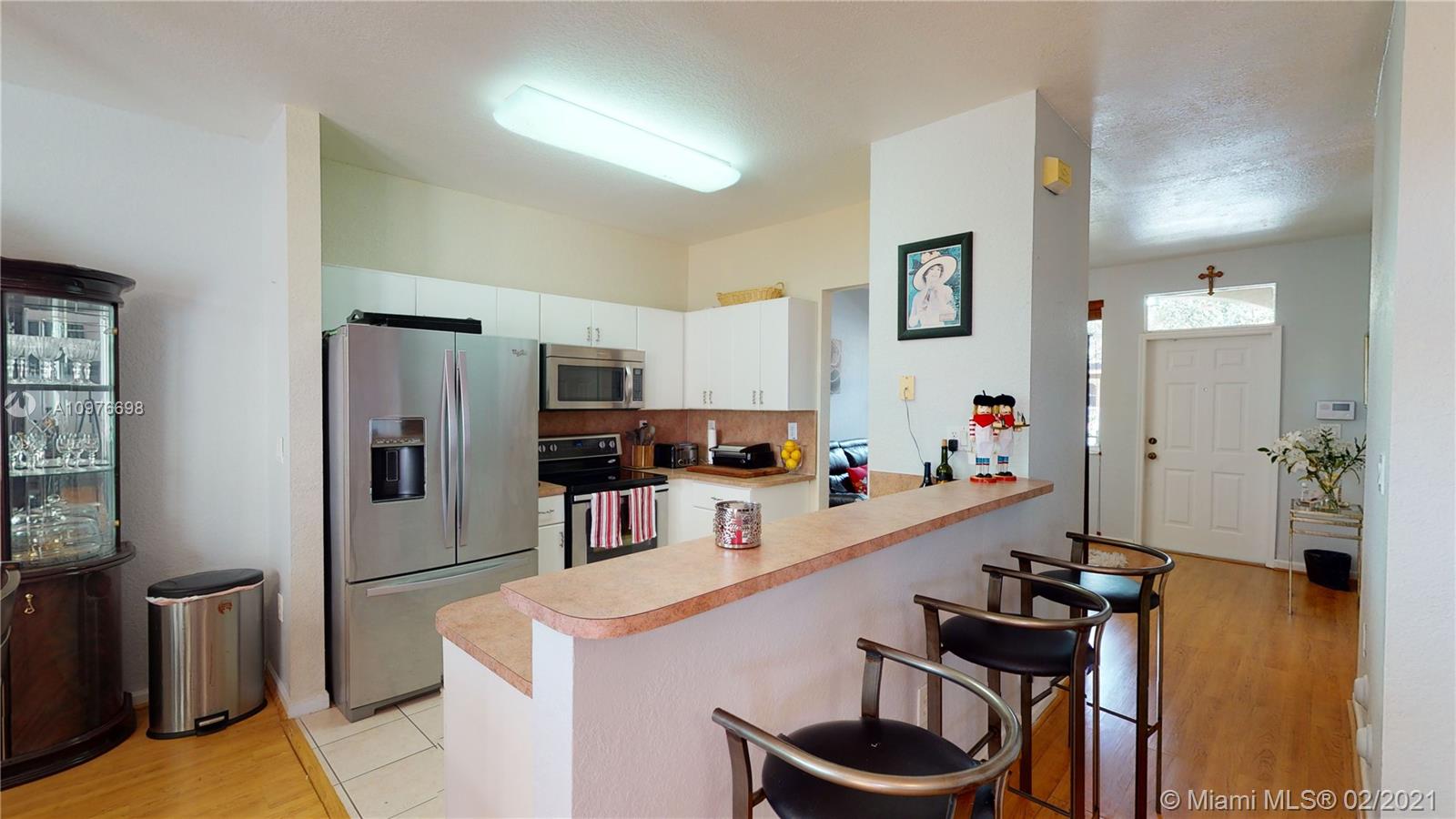 6351 Southwest 164th Path Miami, FL 33193 - Photo 4 of 23 Gallery Image 4