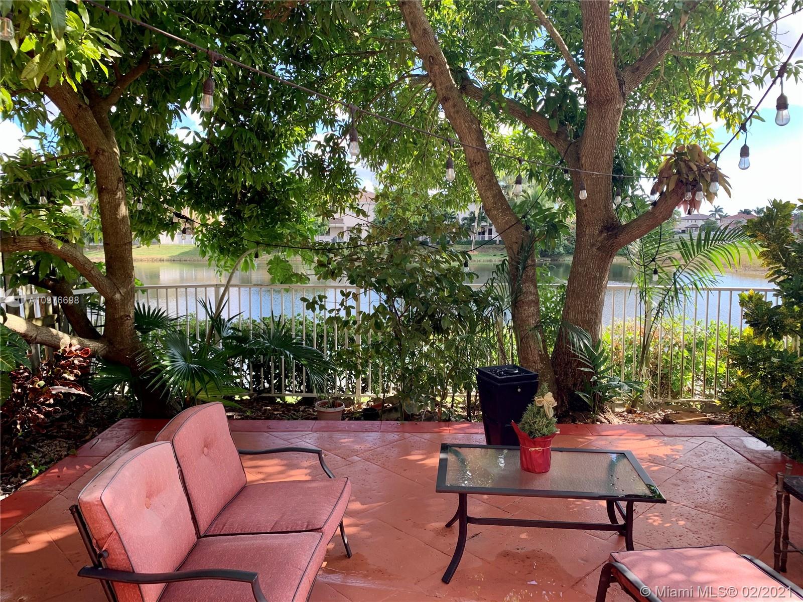 6351 Southwest 164th Path Miami, FL 33193 - Photo 9 of 23 Gallery Image 9