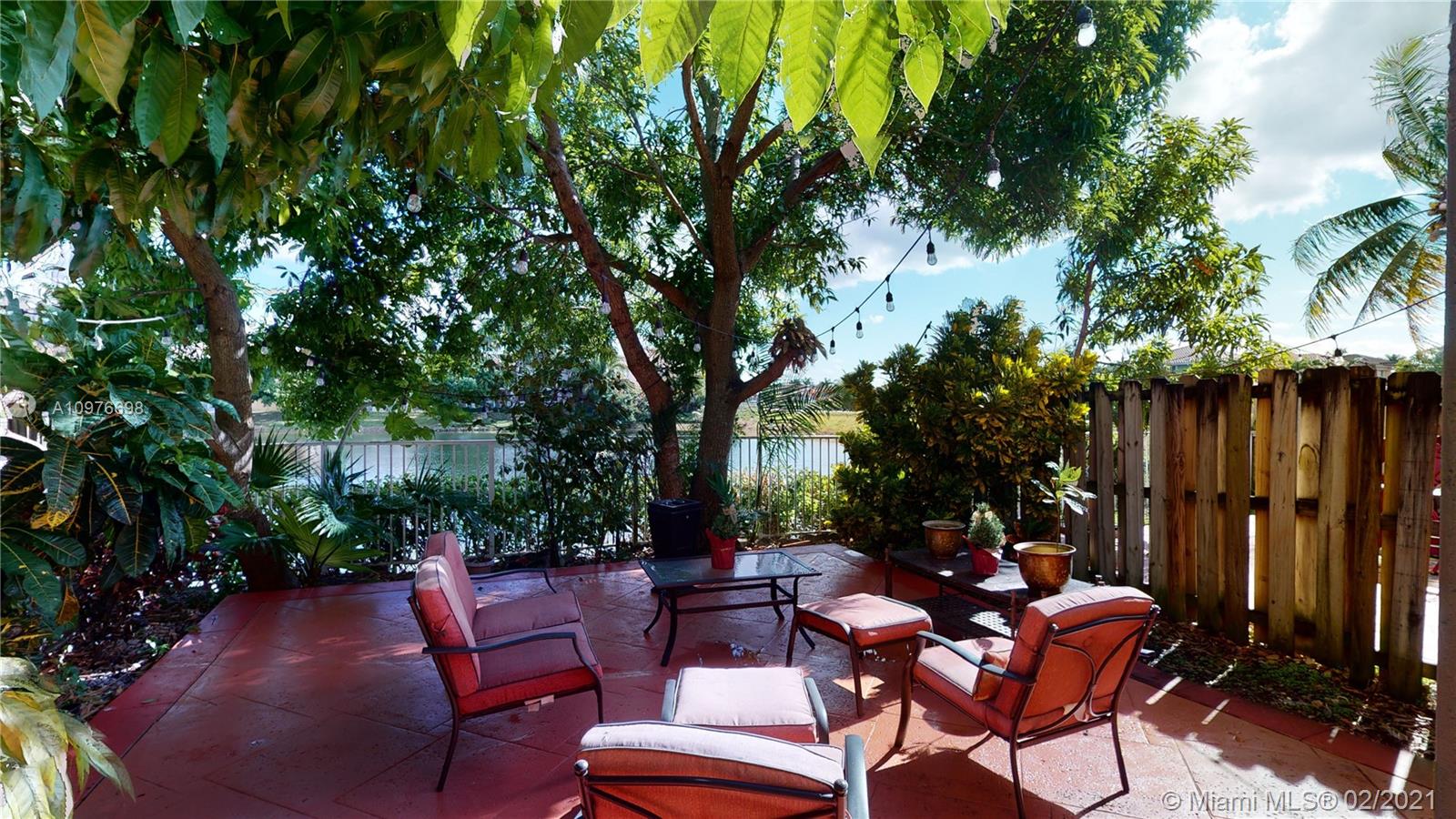 6351 Southwest 164th Path Miami, FL 33193 - Photo 10 of 23 Gallery Image 10