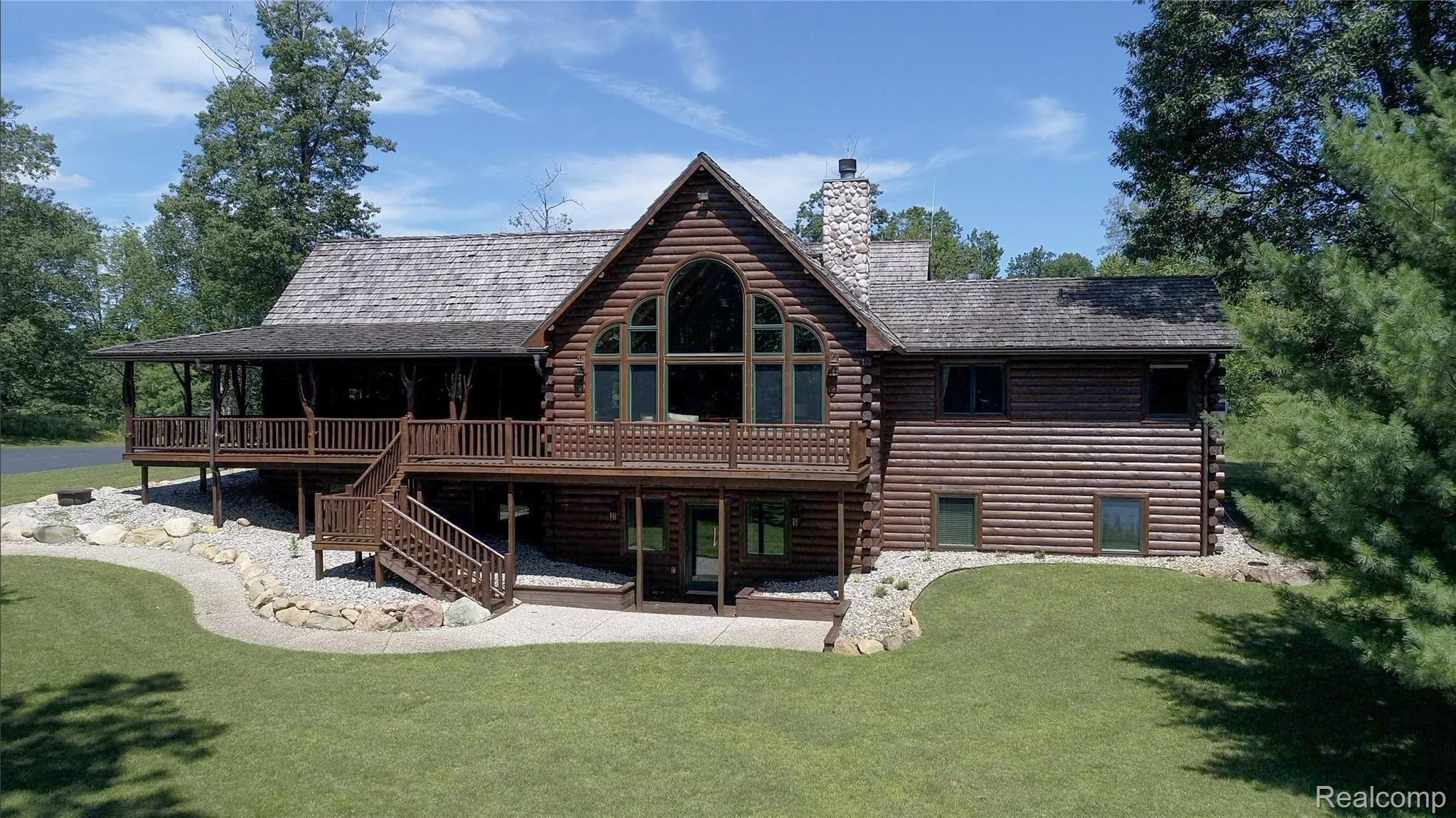 5181 Sargent Road Gladwin, MI 48624 - Photo 10 of 36 3.jpg
