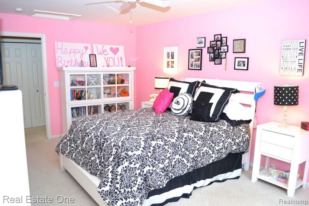 5719 Stonehaven Boulevard Rochester, MI 48306 - Photo 21 of 38 082.jpg
