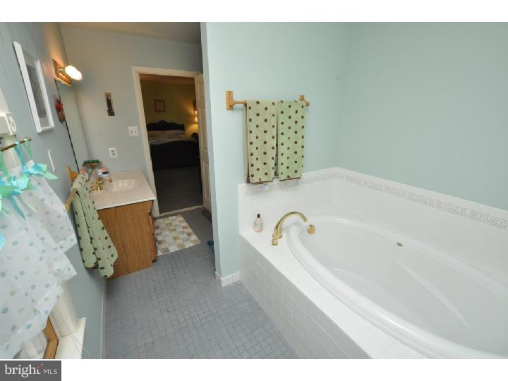 509 Creek Road Moorestown, NJ 08057 - Photo 18 of 24