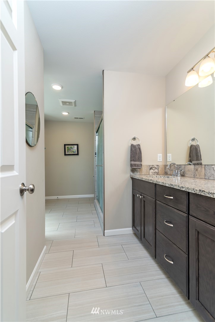 2501 South Wenas Road Selah, WA 98942 - Photo 13 of 39 Gallery Image 13