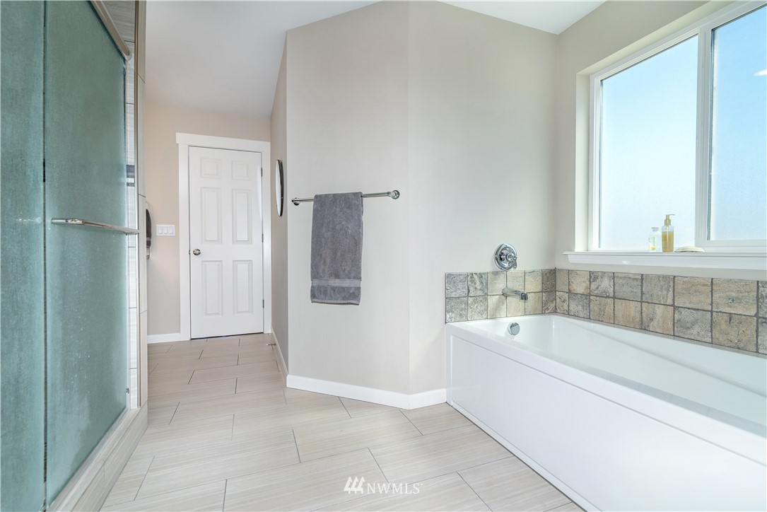 2501 South Wenas Road Selah, WA 98942 - Photo 14 of 39 Gallery Image 14