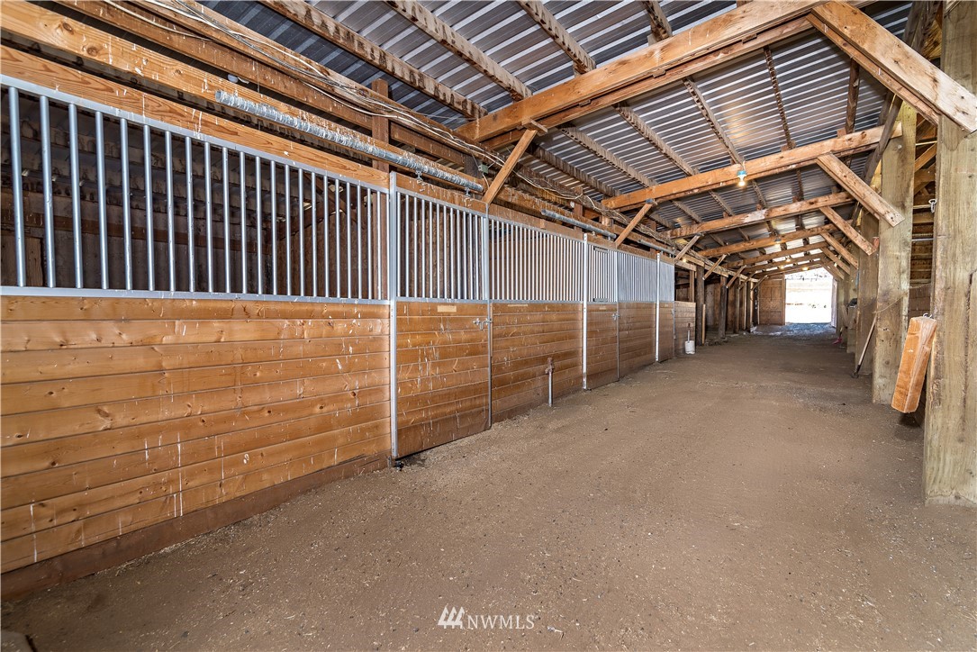 2501 South Wenas Road Selah, WA 98942 - Photo 22 of 39 Gallery Image 22