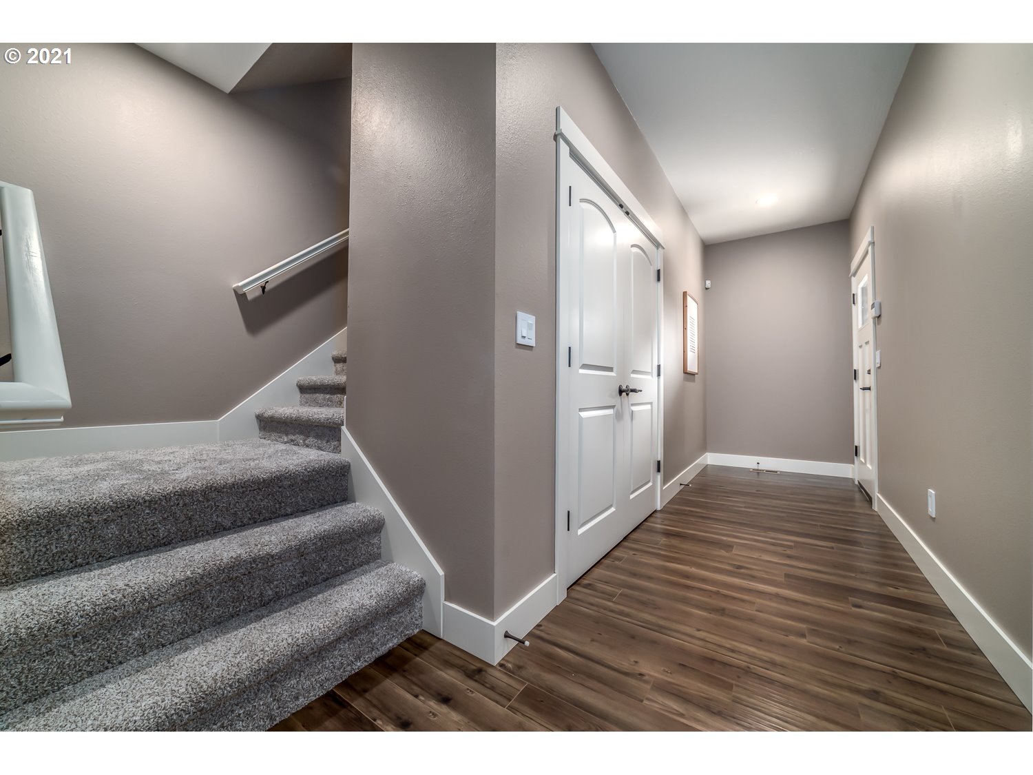 2263 Jeppesen Acres Road Eugene, OR 97401 - Photo 21 of 32 Gallery Image 21