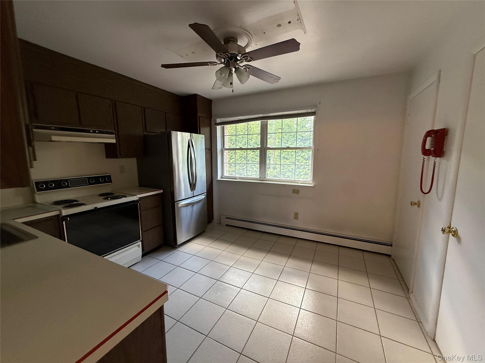 1840 Crompond Road, Unit 7D4 Peekskill, NY 10566 - Photo 2 of 23