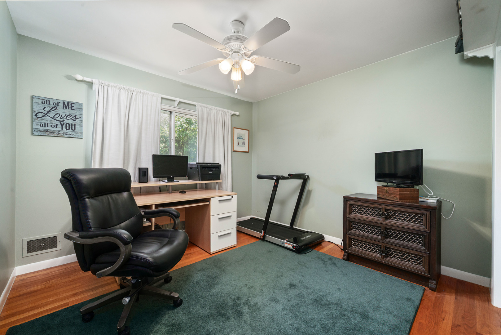 1802 Winthrop Road Highland Park, IL 60035 - Photo 24 of 38 Gallery Image 24