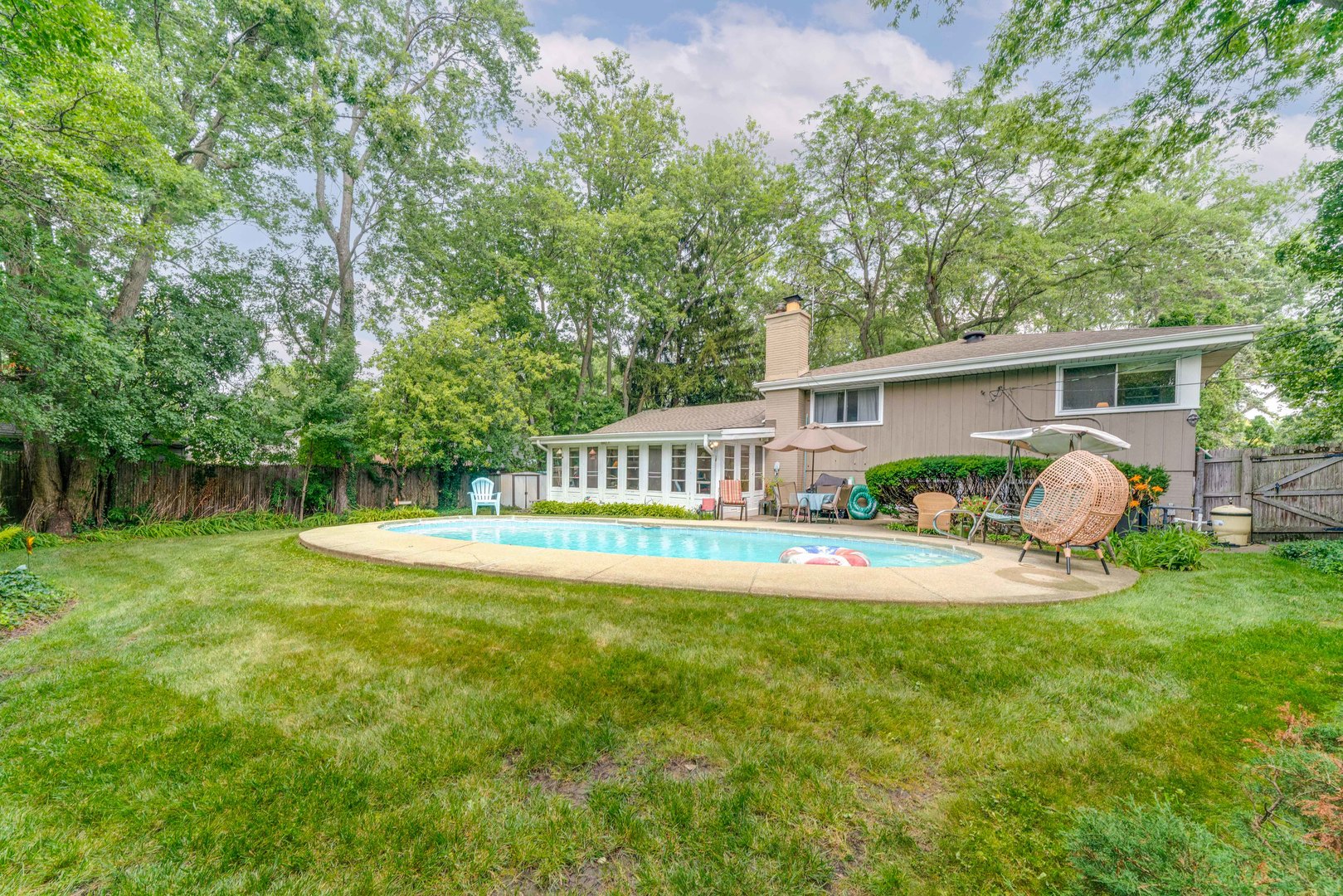1802 Winthrop Road Highland Park, IL 60035 - Photo 29 of 38 Gallery Image 29
