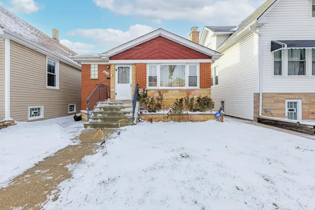 $420,000 | 3636 North Nora Avenue, Chicago, IL 60634