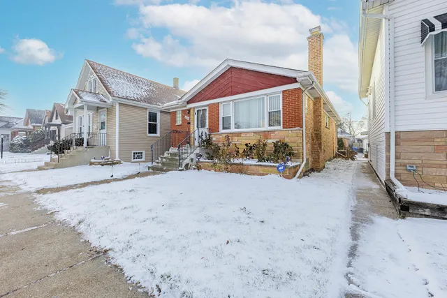 $420,000 | 3636 North Nora Avenue, Chicago, IL 60634