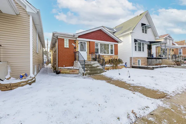 $420,000 | 3636 North Nora Avenue, Chicago, IL 60634