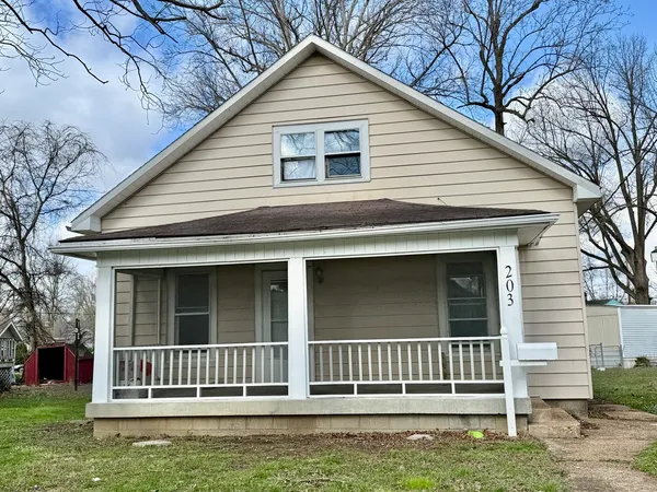 $79,900 | 203 West 12th Street, Metropolis, IL 62960