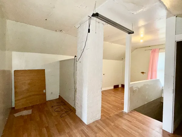 $74,900 | 203 West 12th Street, Metropolis, IL 62960