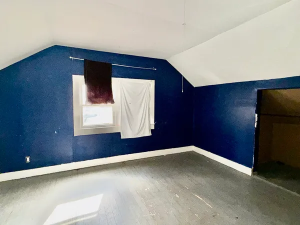 $74,900 | 203 West 12th Street, Metropolis, IL 62960