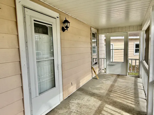$79,900 | 203 West 12th Street, Metropolis, IL 62960