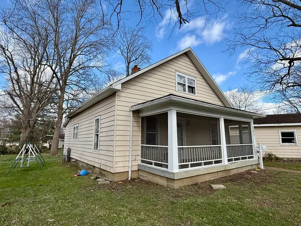 $79,900 | 203 West 12th Street, Metropolis, IL 62960