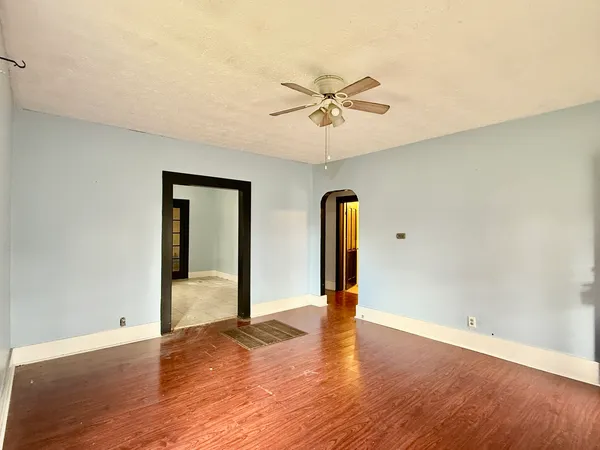 $74,900 | 203 West 12th Street, Metropolis, IL 62960