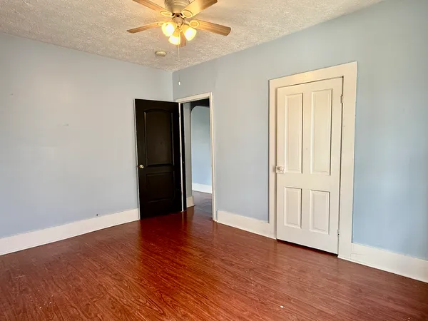 $74,900 | 203 West 12th Street, Metropolis, IL 62960