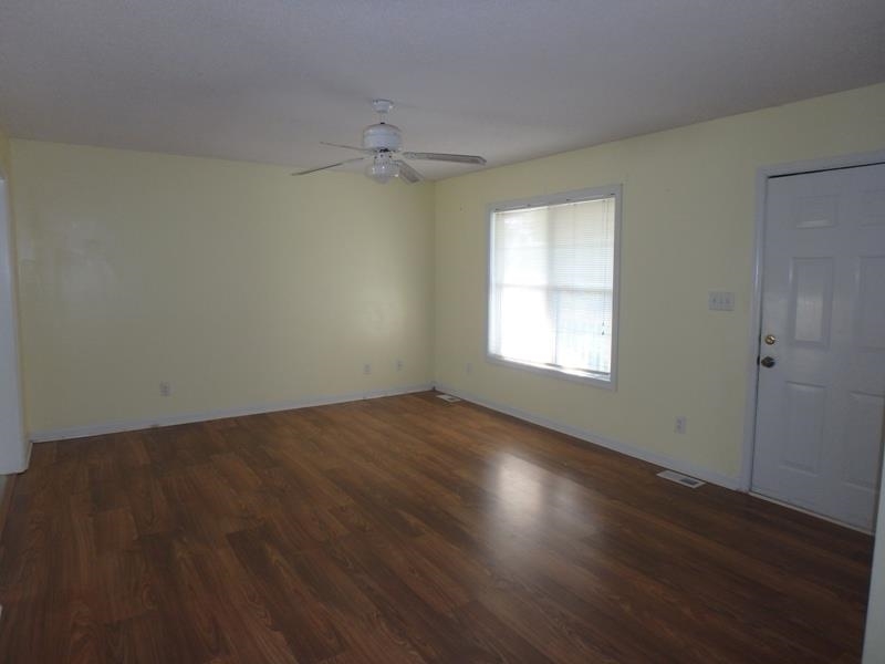 213 Core Road Richlands, NC 28574 - Photo 5 of 15 Additional Photo
