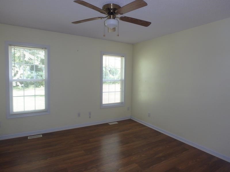 213 Core Road Richlands, NC 28574 - Photo 8 of 15 Additional Photo