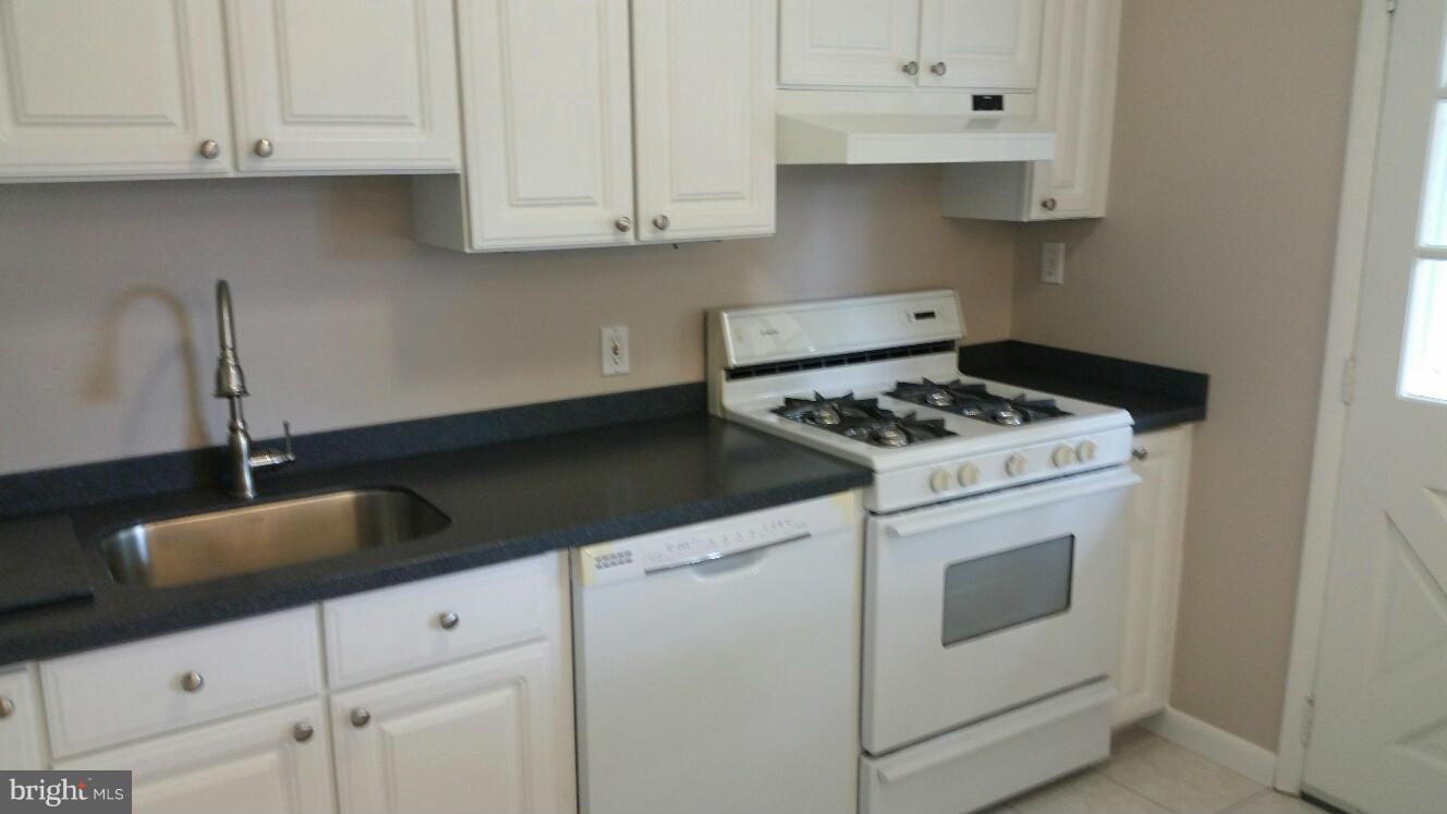 346 Walgrove Road Reisterstown, MD 21136 - Photo 10 of 23 Kitchen