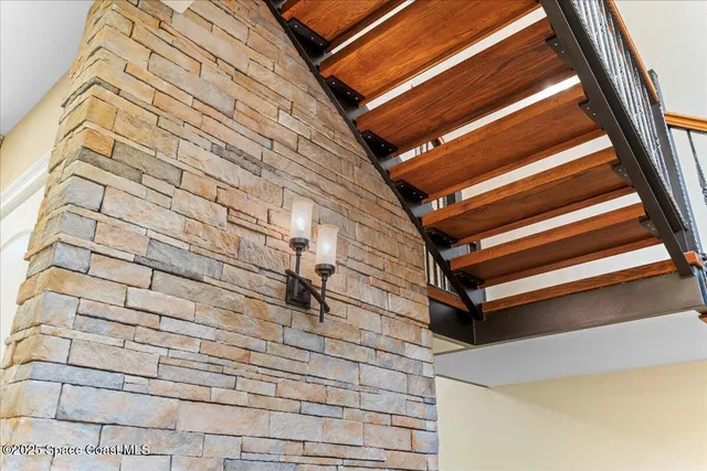 $1,299,900 | 51 Bayshore Court, Rockledge, FL 32955