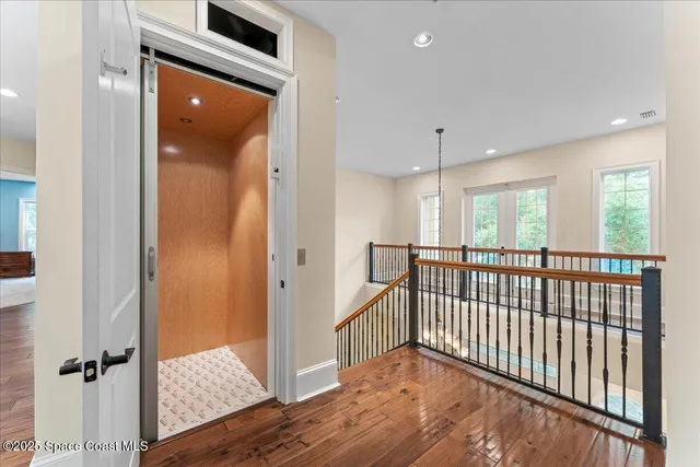 $1,299,900 | 51 Bayshore Court, Rockledge, FL 32955