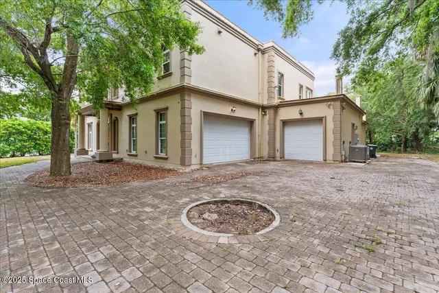 $1,299,900 | 51 Bayshore Court, Rockledge, FL 32955