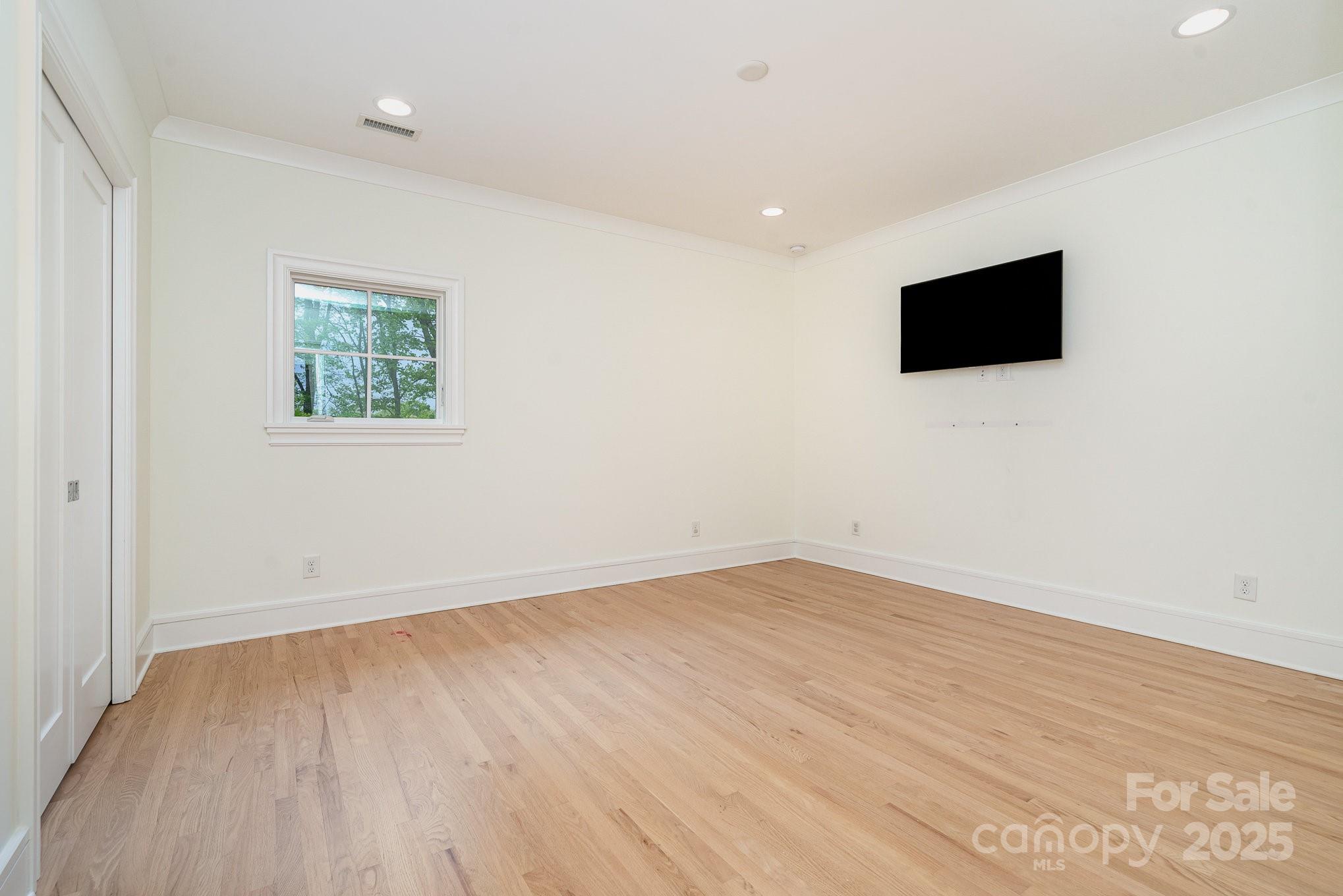 1665 Sterling Road Charlotte, NC 28209 - Photo 31 of 42