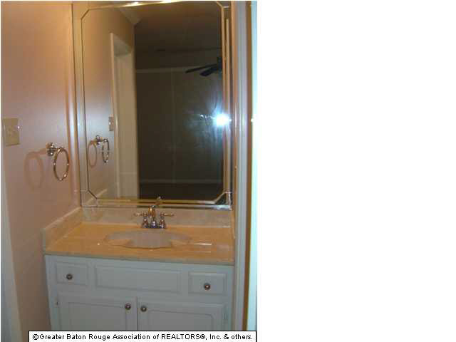 941 Ridgepoint Court Baton Rouge, LA 70810 - Photo 13 of 20 Gallery Image 13